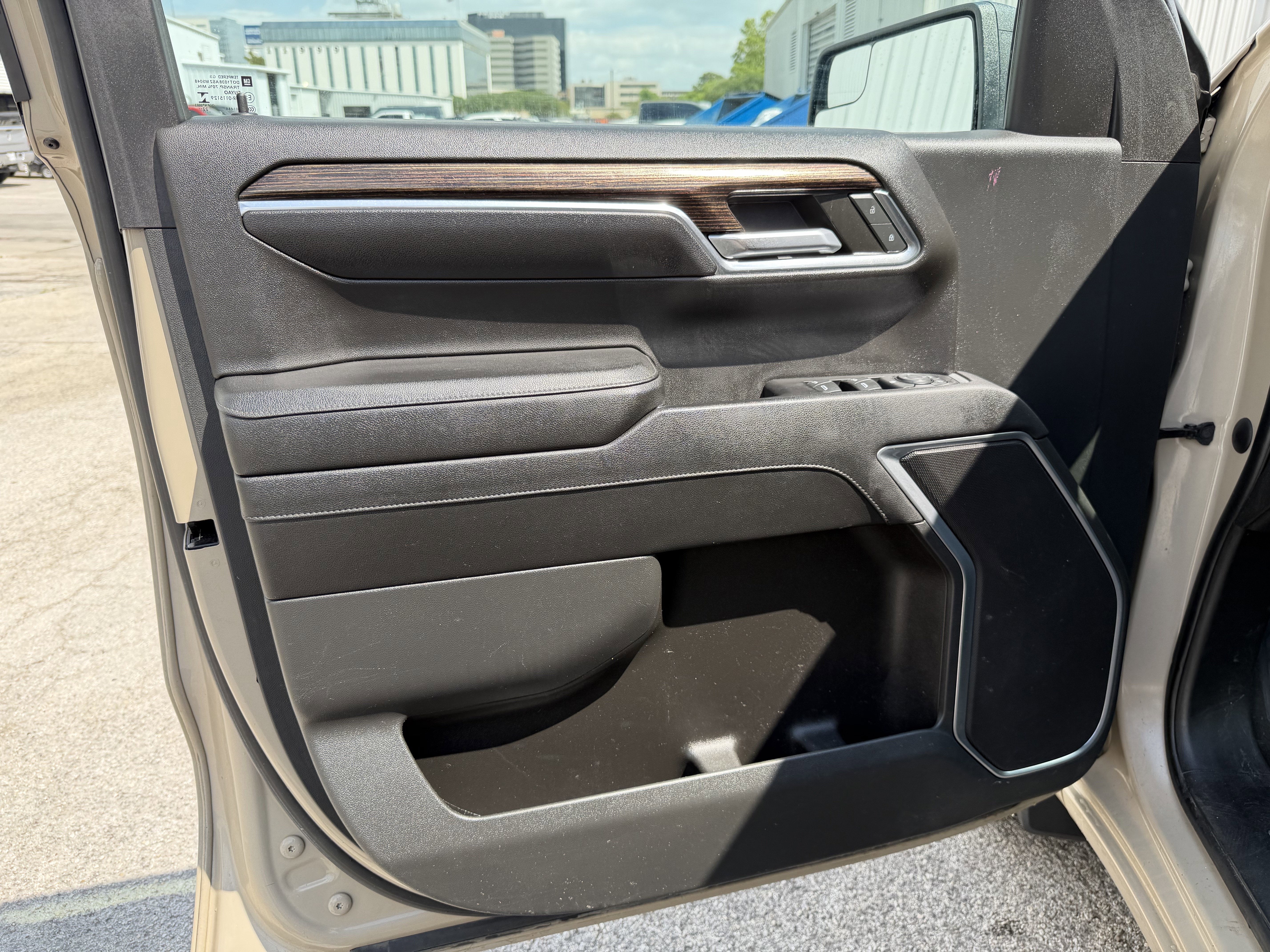 2023 GMC Sierra 1500 4WD Crew Cab Short Box Elevation with 3VL