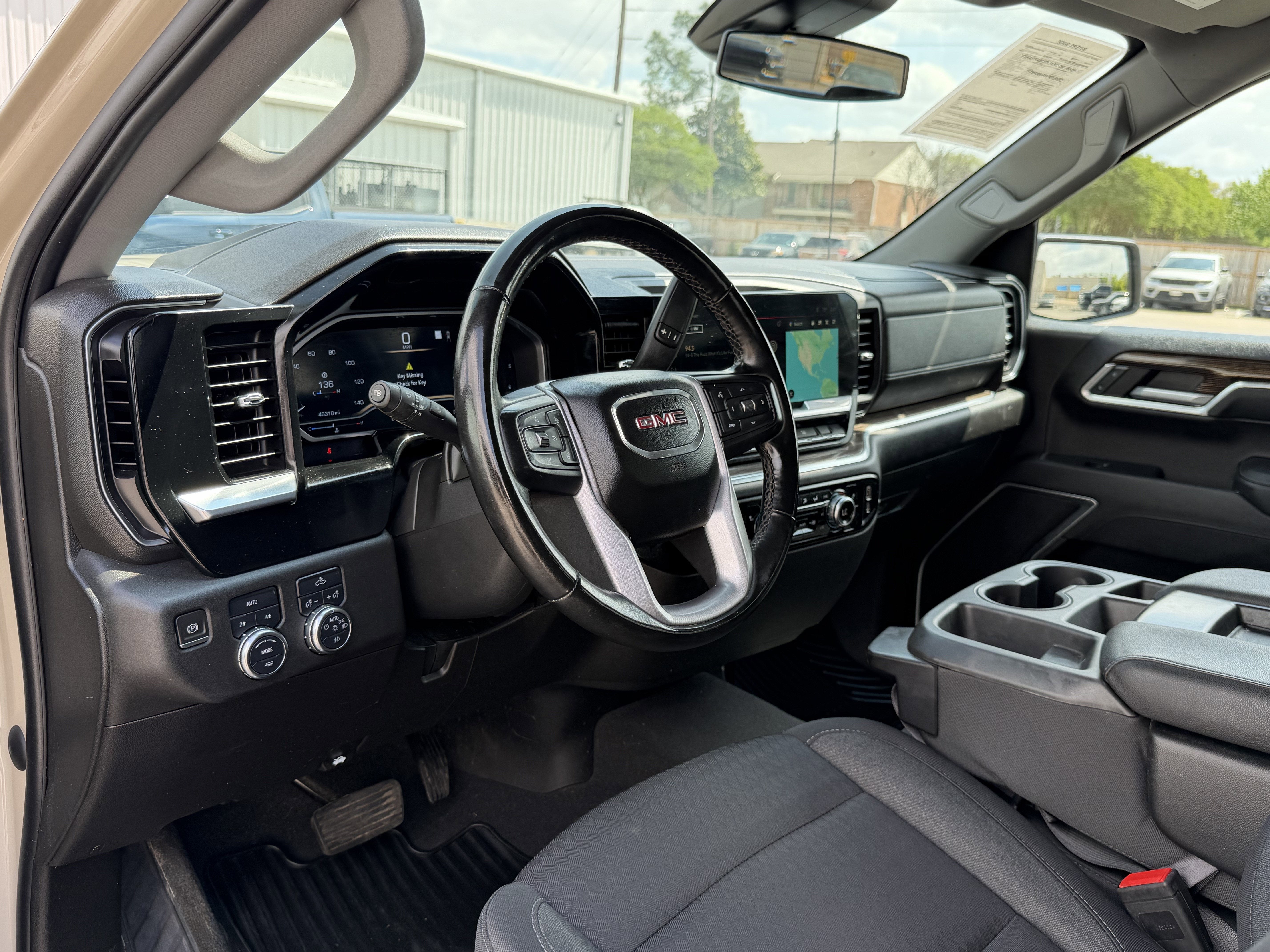 2023 GMC Sierra 1500 4WD Crew Cab Short Box Elevation with 3VL