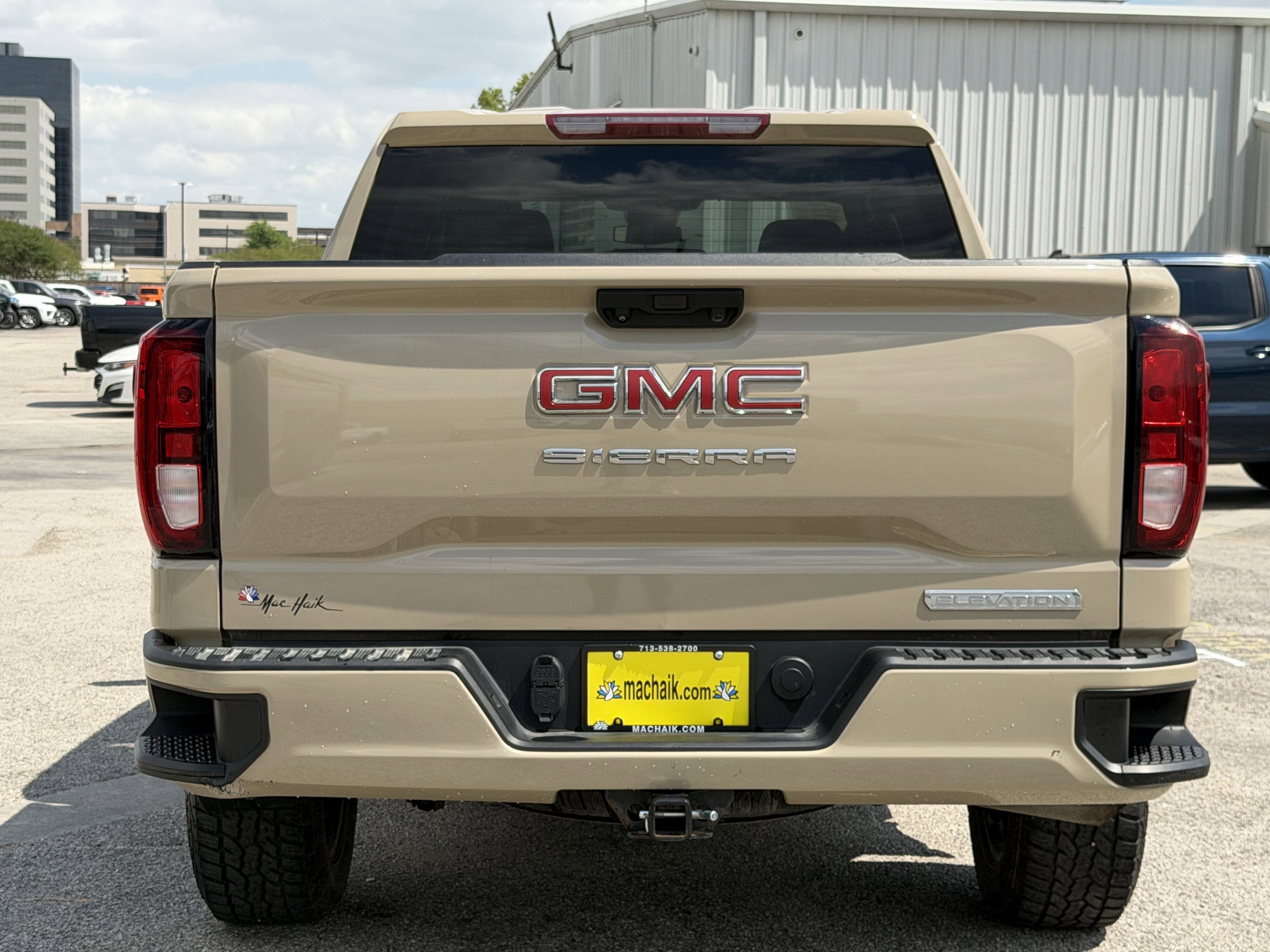 2023 GMC Sierra 1500 4WD Crew Cab Short Box Elevation with 3VL