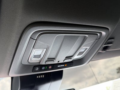 2025 GMC Sierra 1500 4WD Crew Cab Short Box Pro