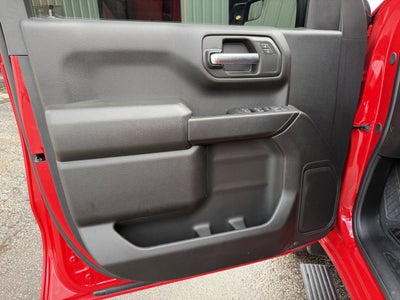 2025 GMC Sierra 1500 4WD Crew Cab Short Box Pro