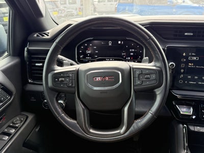 2023 GMC Sierra 1500 4WD Crew Cab Short Box AT4