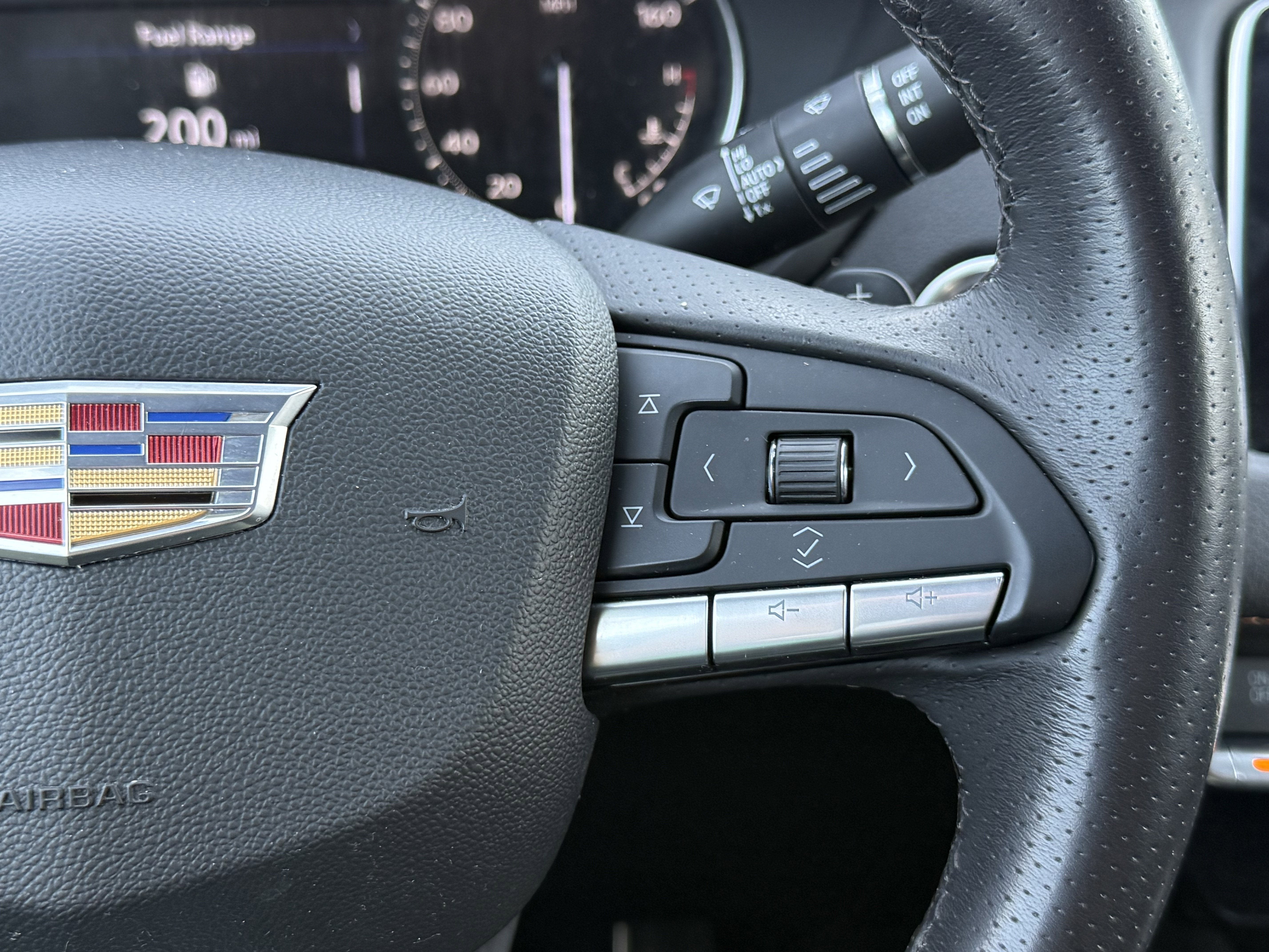 2023 Cadillac XT4 FWD Sport