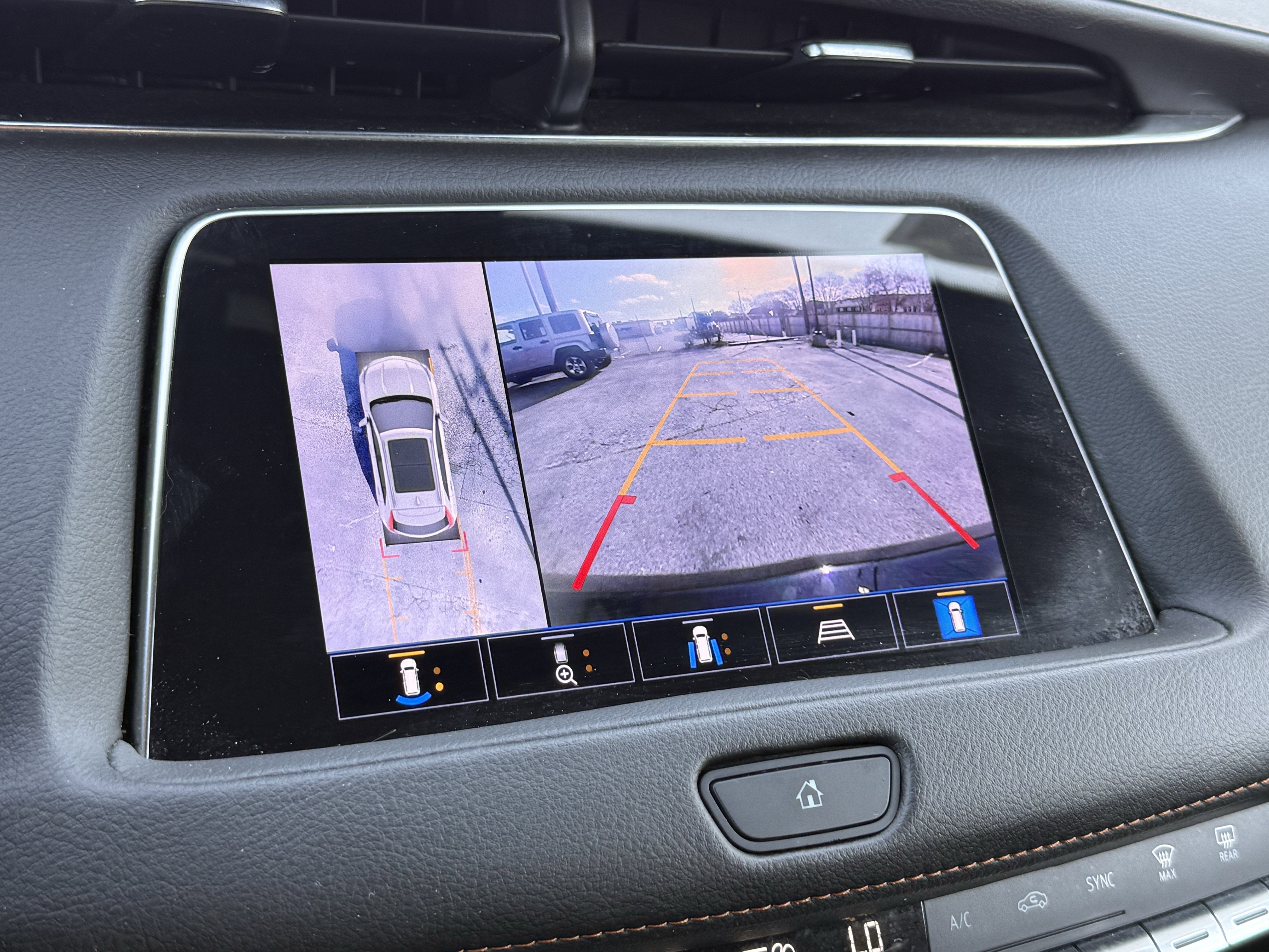 2023 Cadillac XT4 FWD Sport