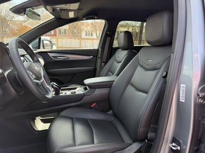 2024 Cadillac XT5 FWD Luxury