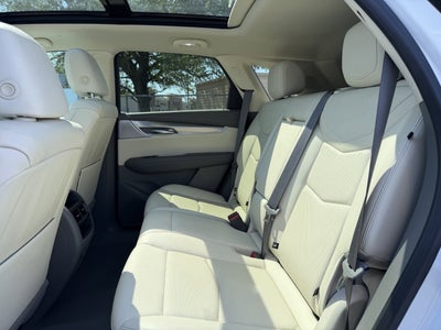 2023 Cadillac XT5 FWD Premium Luxury