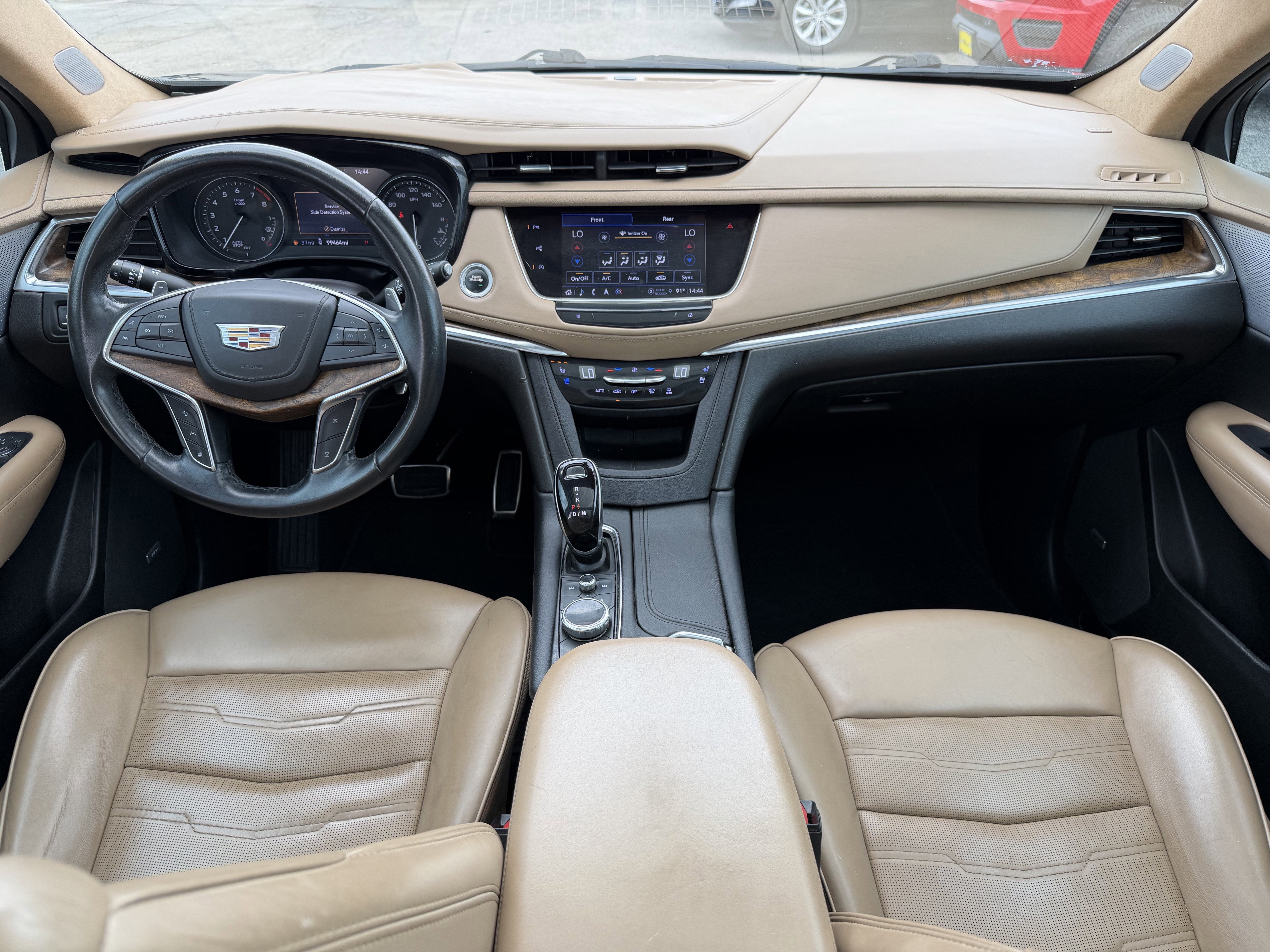 2022 Cadillac XT5 AWD Sport