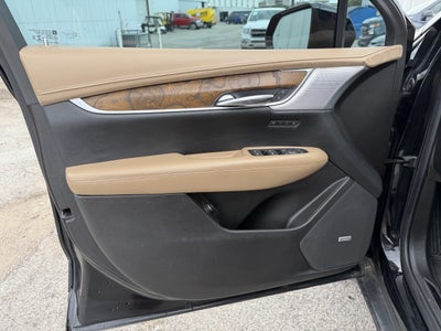 2022 Cadillac XT5 AWD Sport