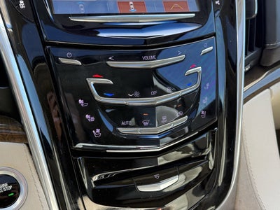 2019 Cadillac Escalade Luxury