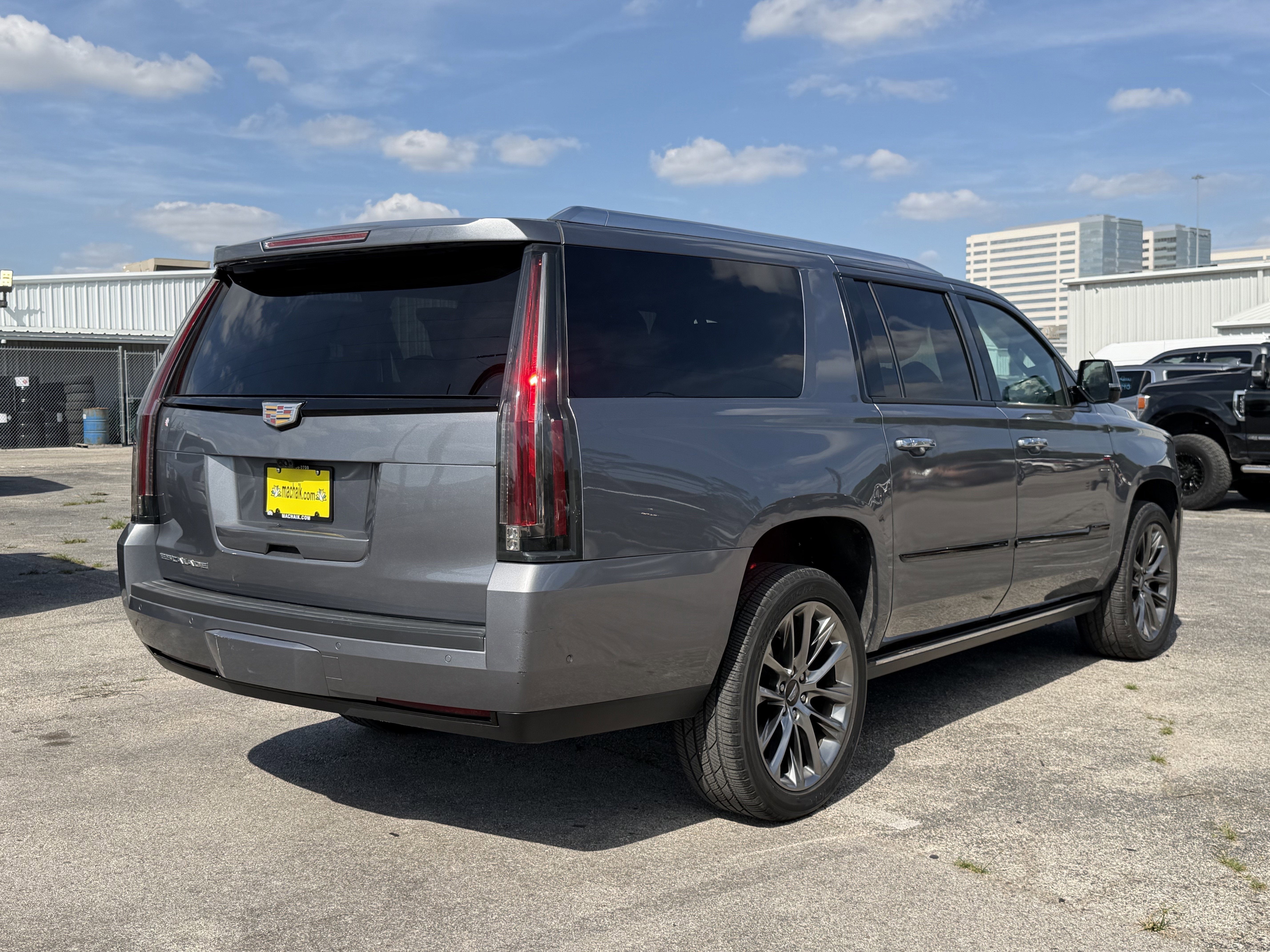 2019 Cadillac Escalade ESV Platinum