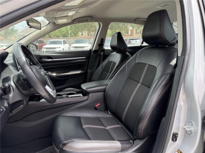 2024 Nissan ALTIMA SR