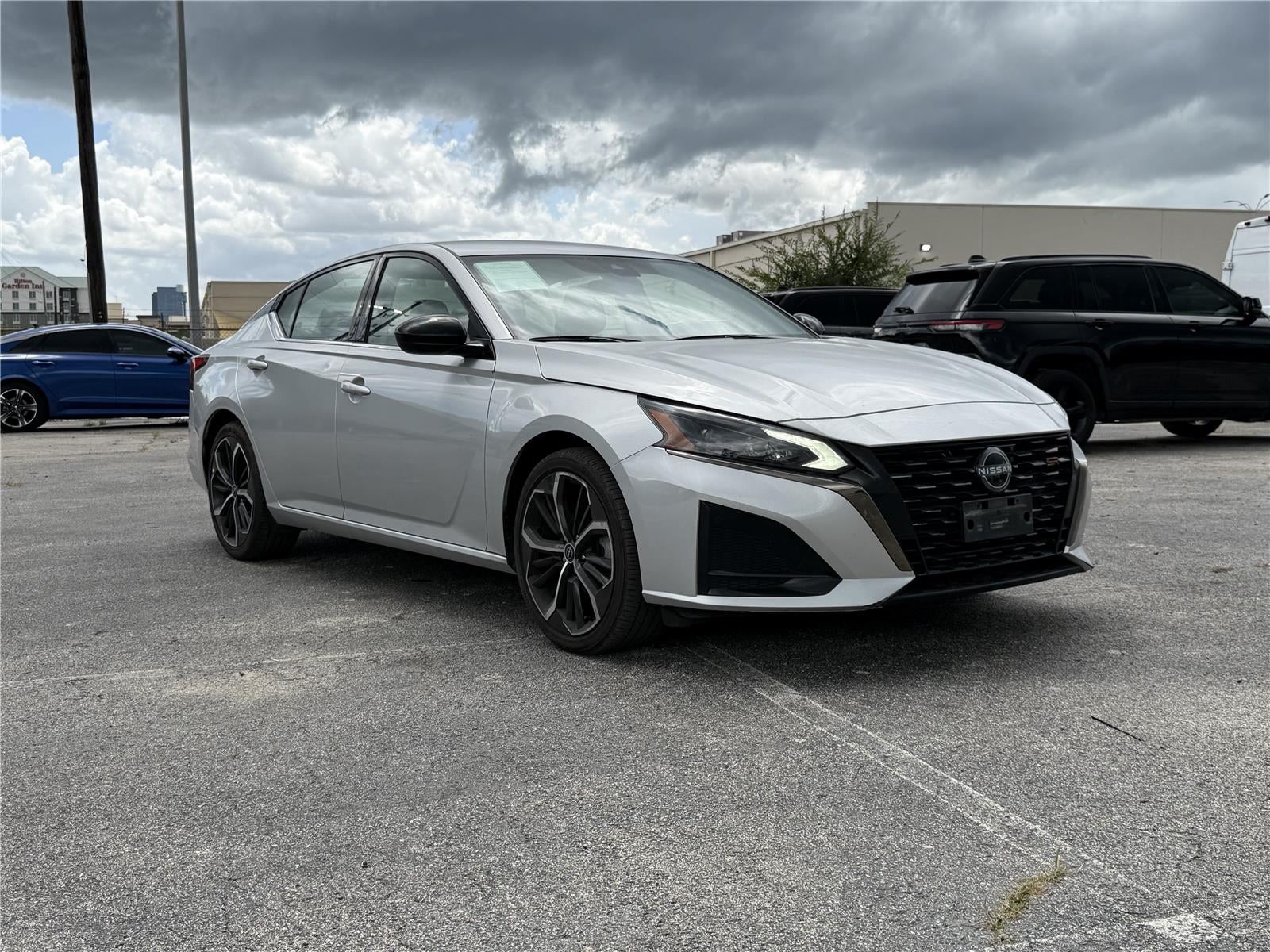 2024 Nissan ALTIMA SR