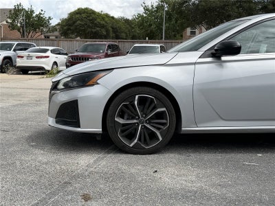 2024 Nissan ALTIMA SR