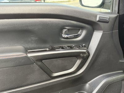 2020 Nissan TITAN Crew Cab PRO-4X 4x4