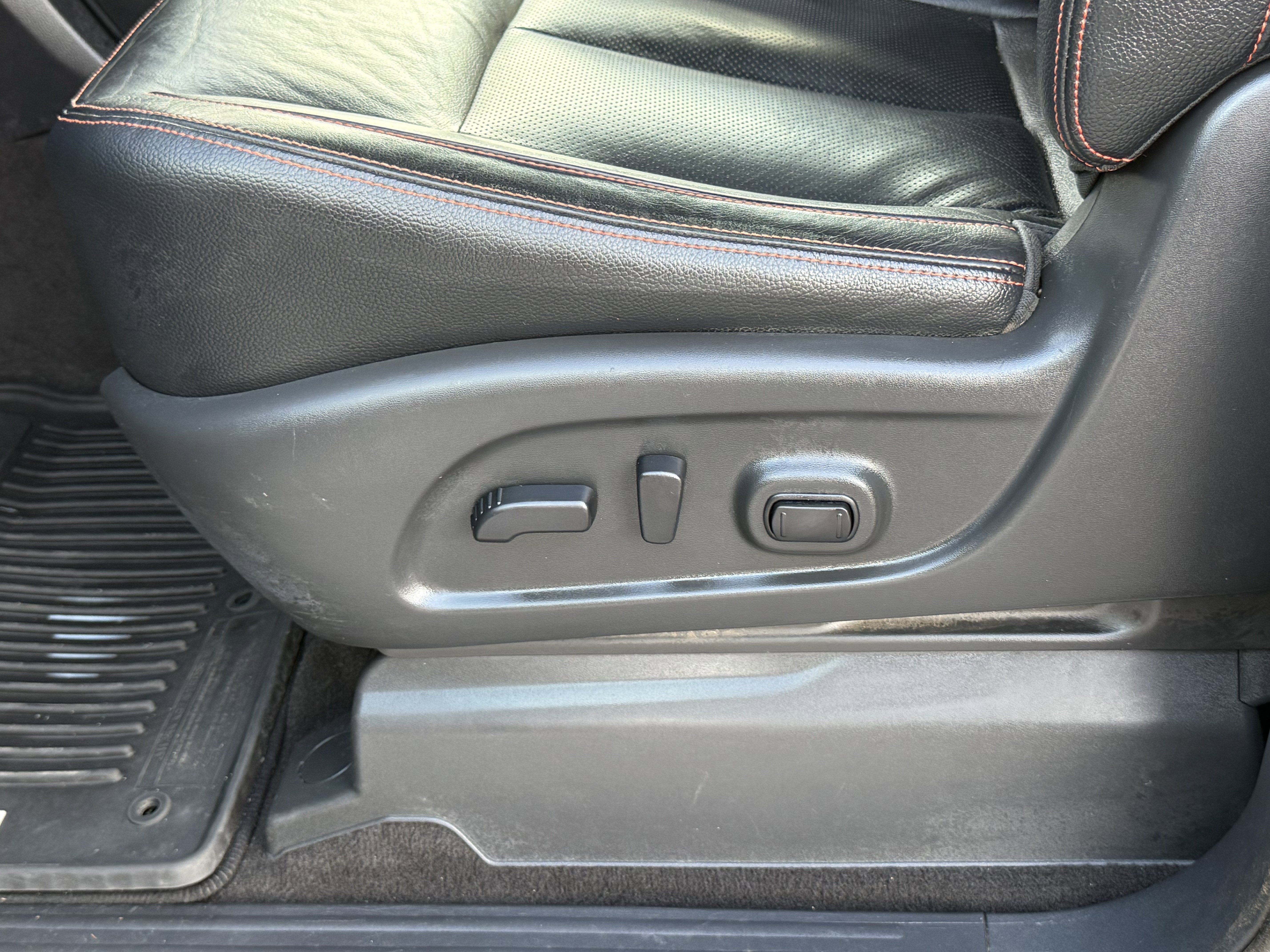 2020 Nissan TITAN Crew Cab PRO-4X 4x4