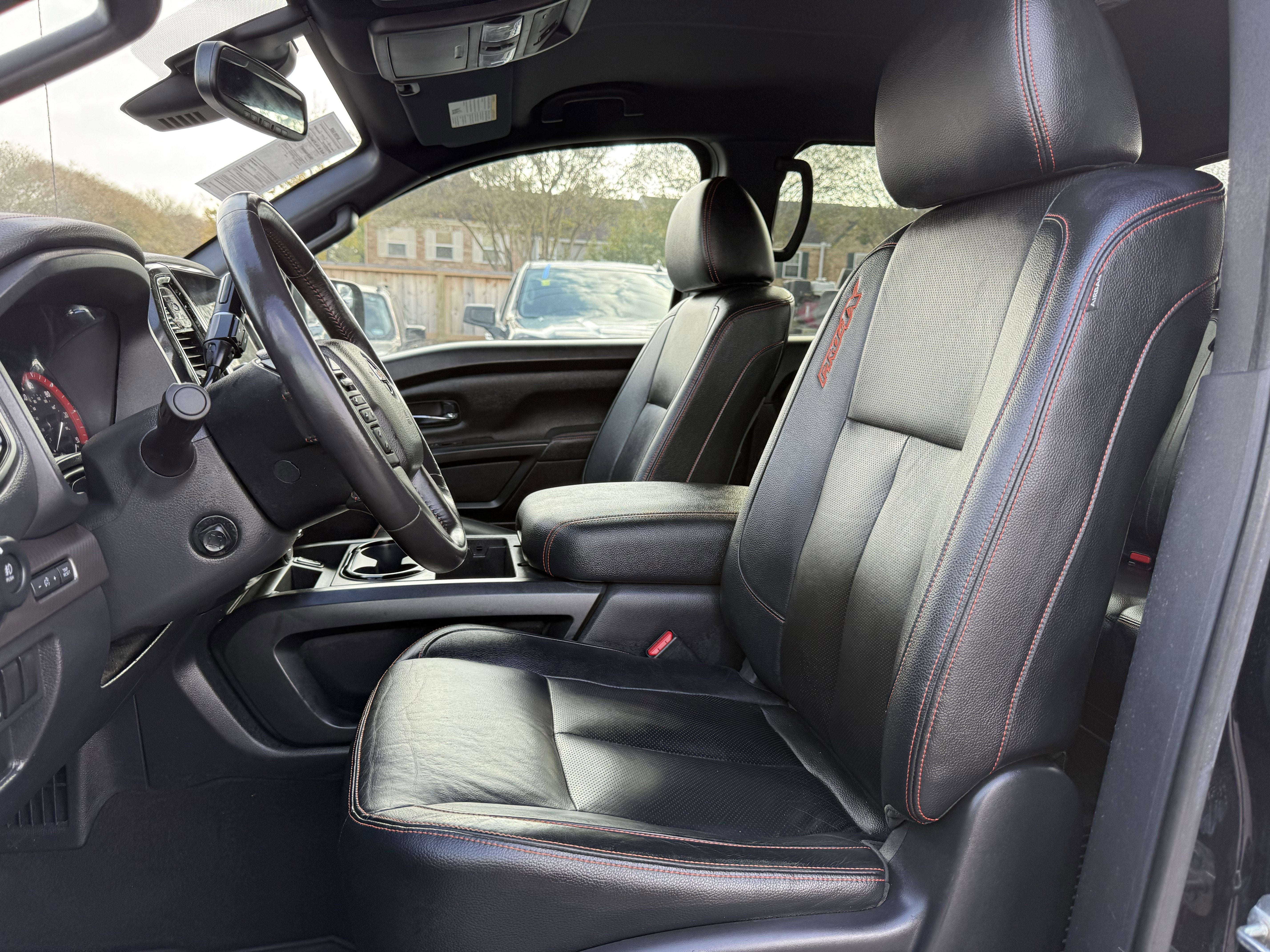 2020 Nissan TITAN Crew Cab PRO-4X 4x4