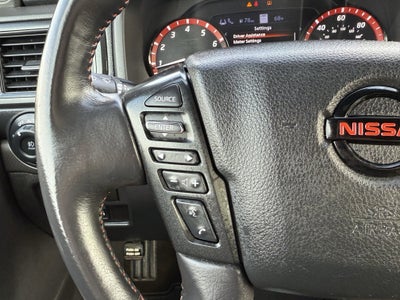 2020 Nissan TITAN Crew Cab PRO-4X 4x4