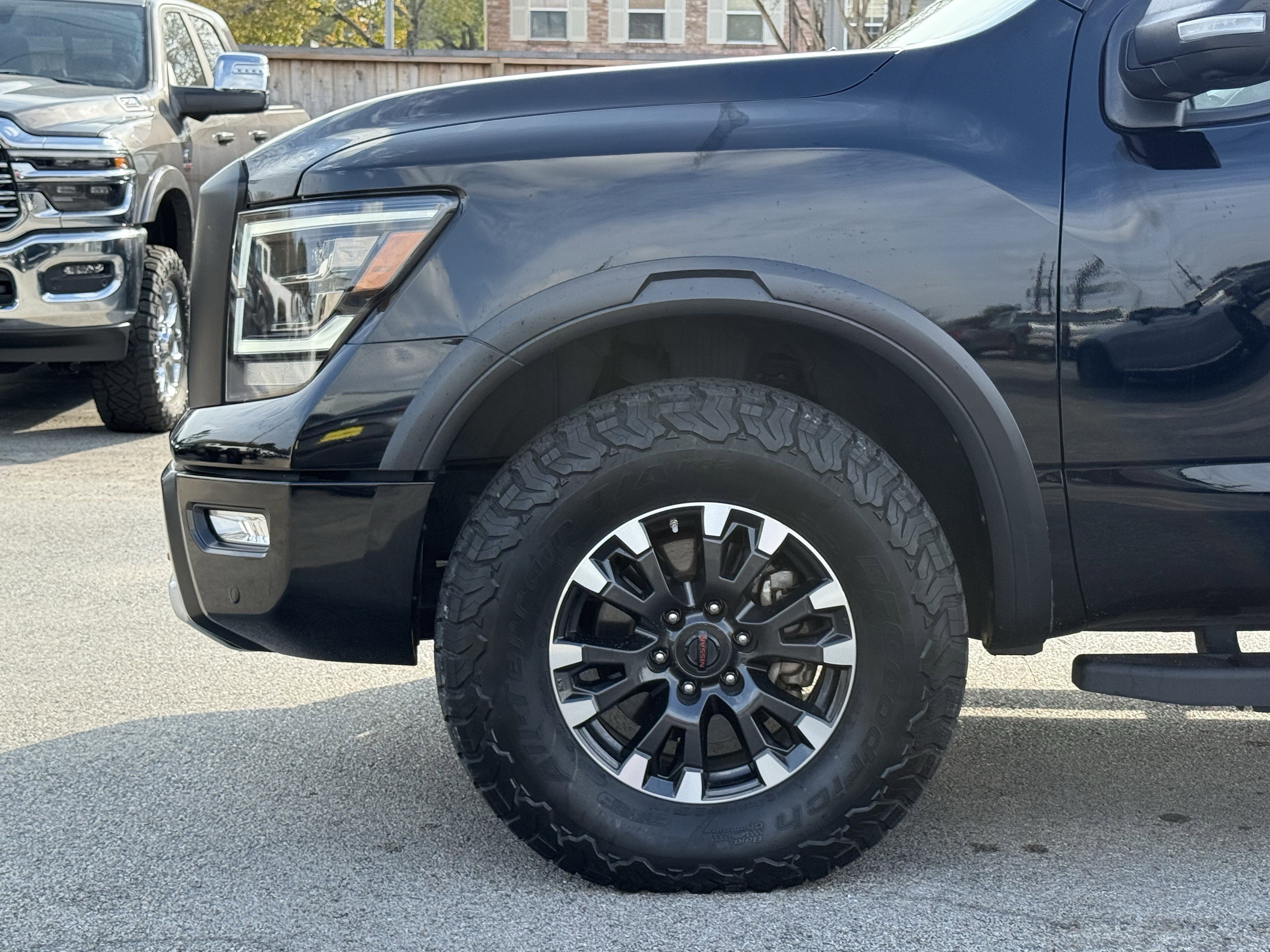 2020 Nissan TITAN Crew Cab PRO-4X 4x4
