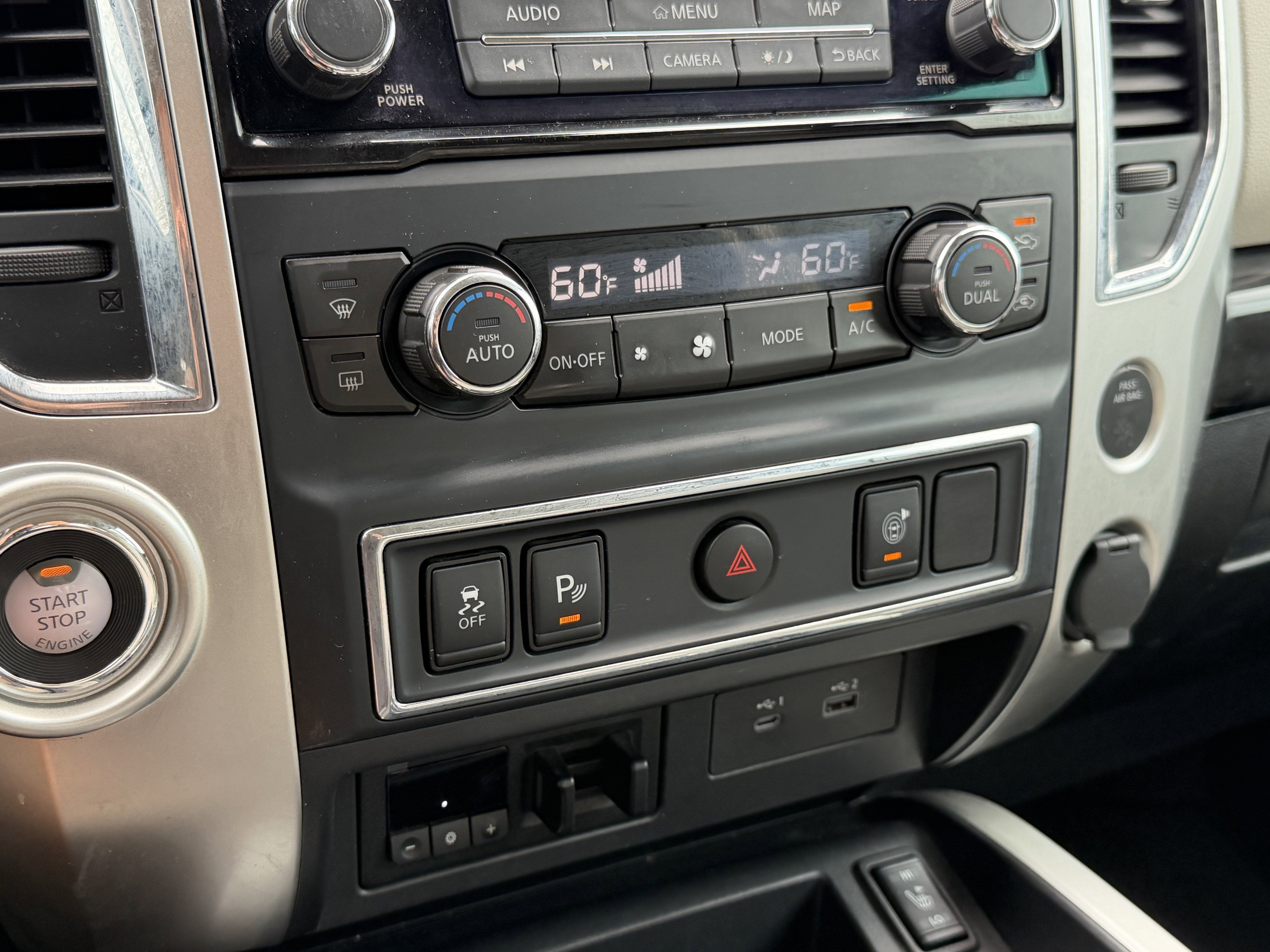 2021 Nissan TITAN SV