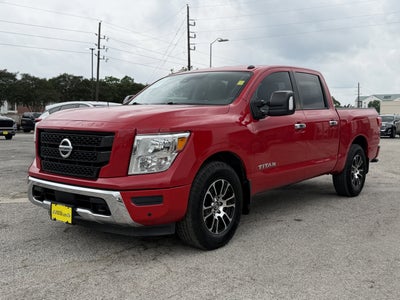 2021 Nissan TITAN SV