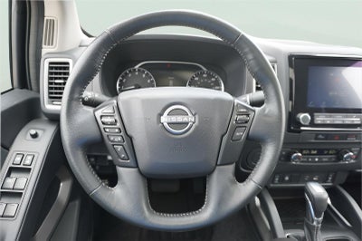 2024 Nissan Frontier SL