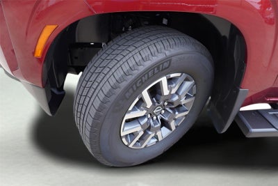 2024 Nissan Frontier SL