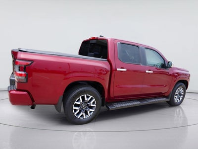 2024 Nissan Frontier SL