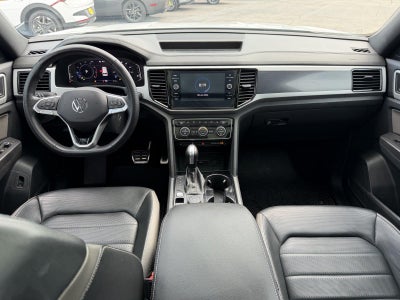 2023 Volkswagen Atlas Cross Sport 3.6L V6 SEL Premium R-Line