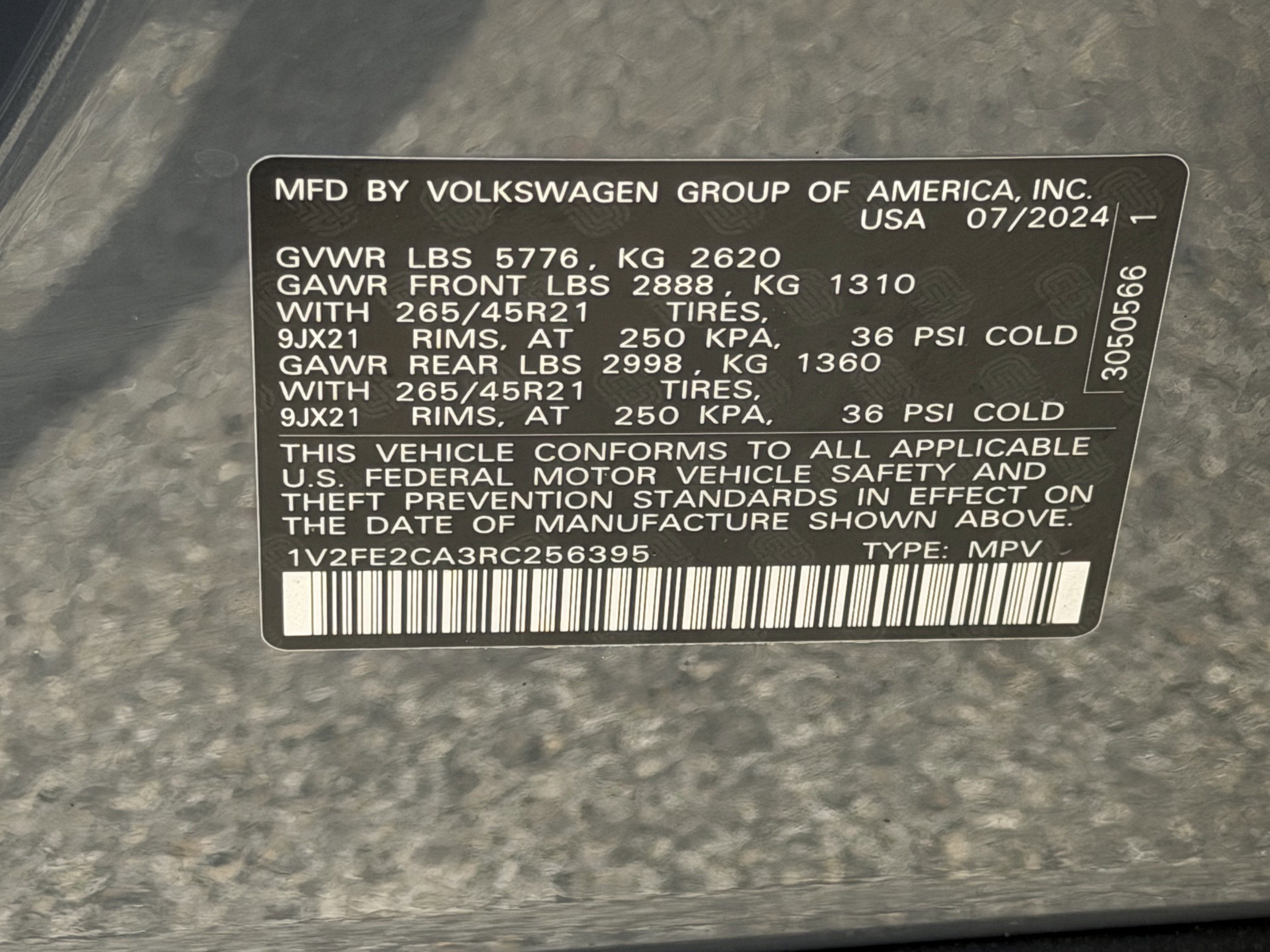 2024 Volkswagen Atlas Cross Sport 2.0T SEL Premium R-Line