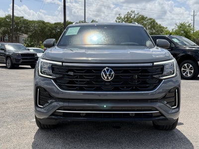 2024 Volkswagen Atlas Cross Sport 2.0T SEL Premium R-Line