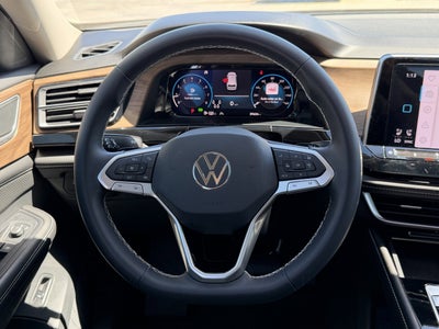 2024 Volkswagen Atlas 2.0T SE w/Technology