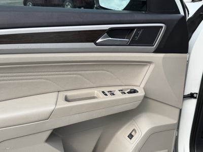 2021 Volkswagen Atlas 3.6L V6 SE w/Technology