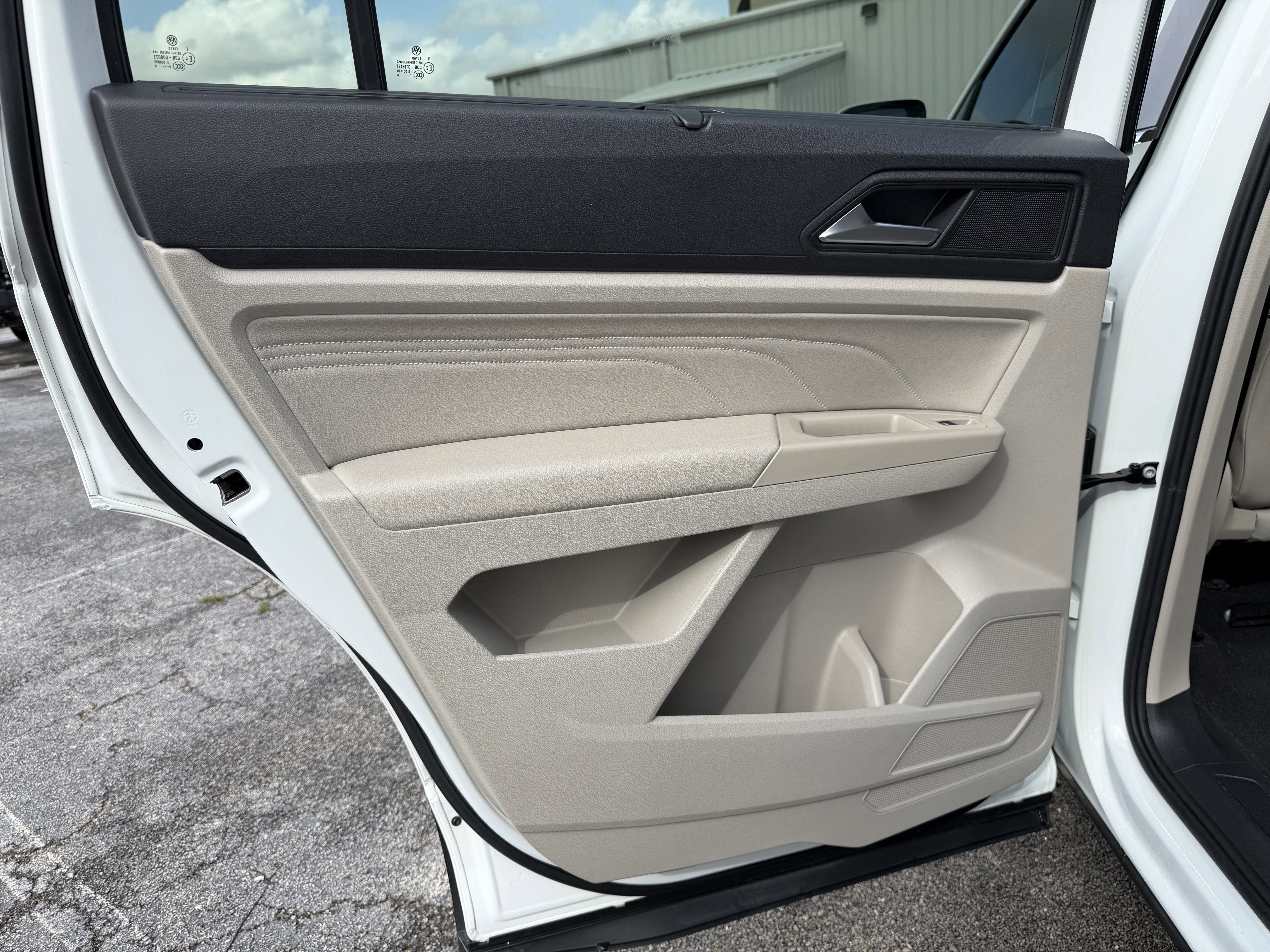 2021 Volkswagen Atlas 3.6L V6 SE w/Technology