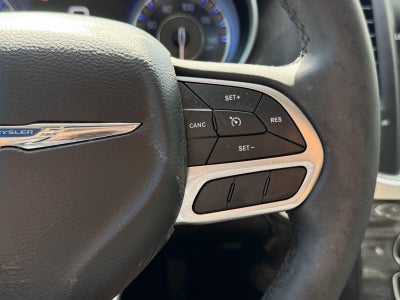 2022 Chrysler 300 Touring