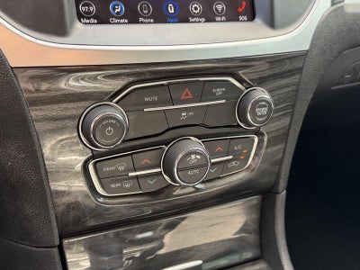 2022 Chrysler 300 Touring
