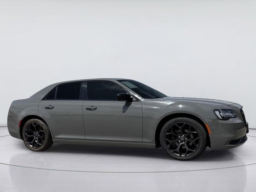 2019 Chrysler 300 Touring