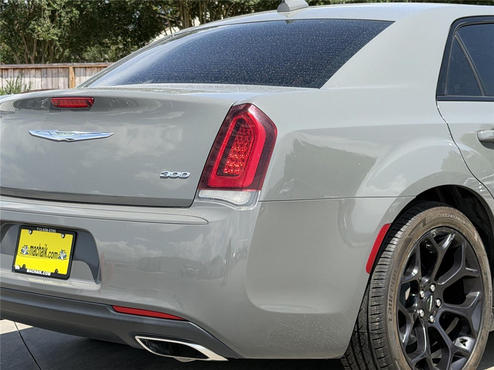 2019 Chrysler 300 Touring