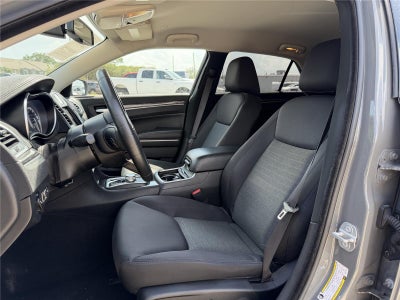 2019 Chrysler 300 Touring