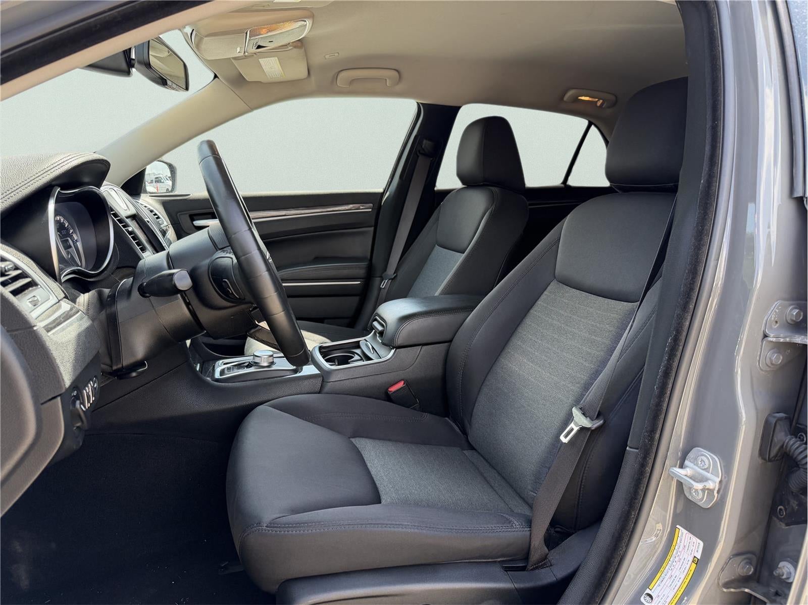 2019 Chrysler 300 Touring