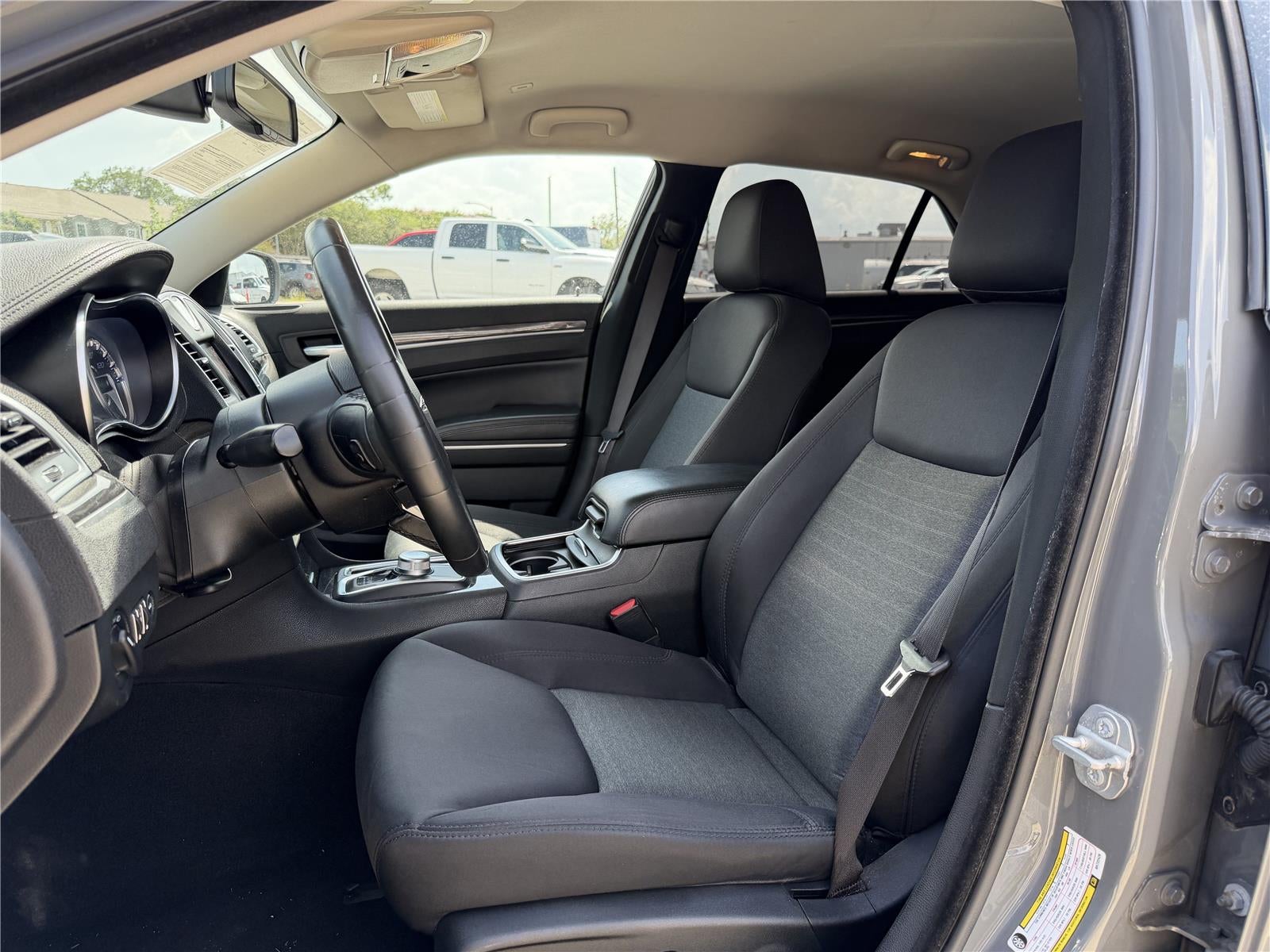2019 Chrysler 300 Touring