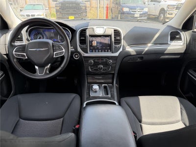 2019 Chrysler 300 Touring
