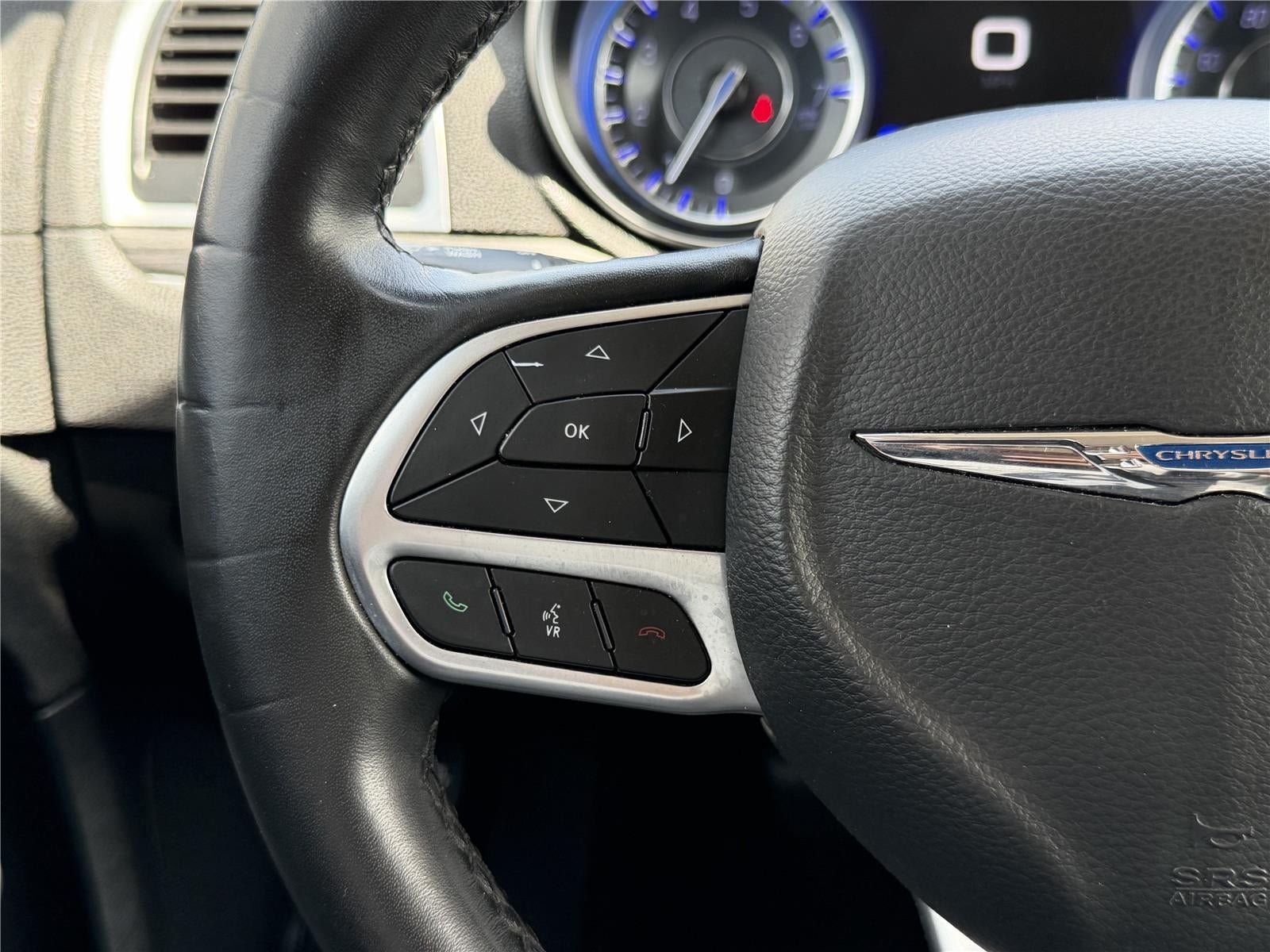 2019 Chrysler 300 Touring