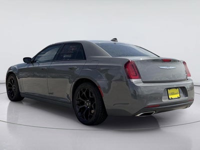 2019 Chrysler 300 Touring