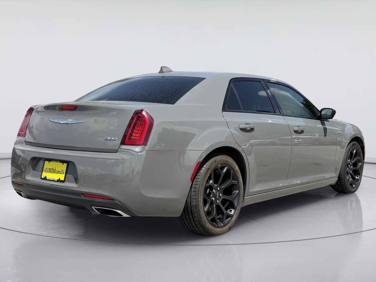 2019 Chrysler 300 Touring