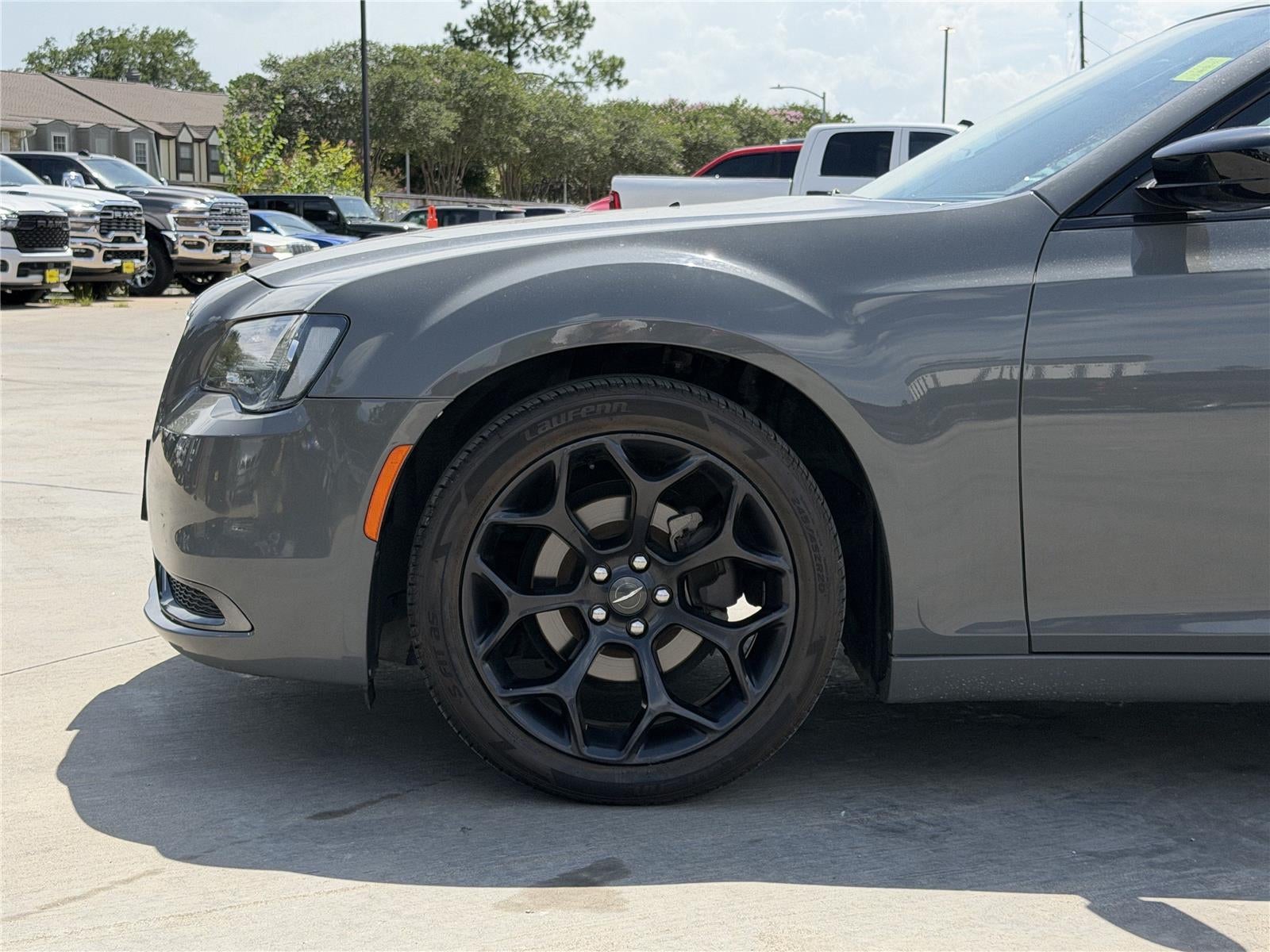 2019 Chrysler 300 Touring