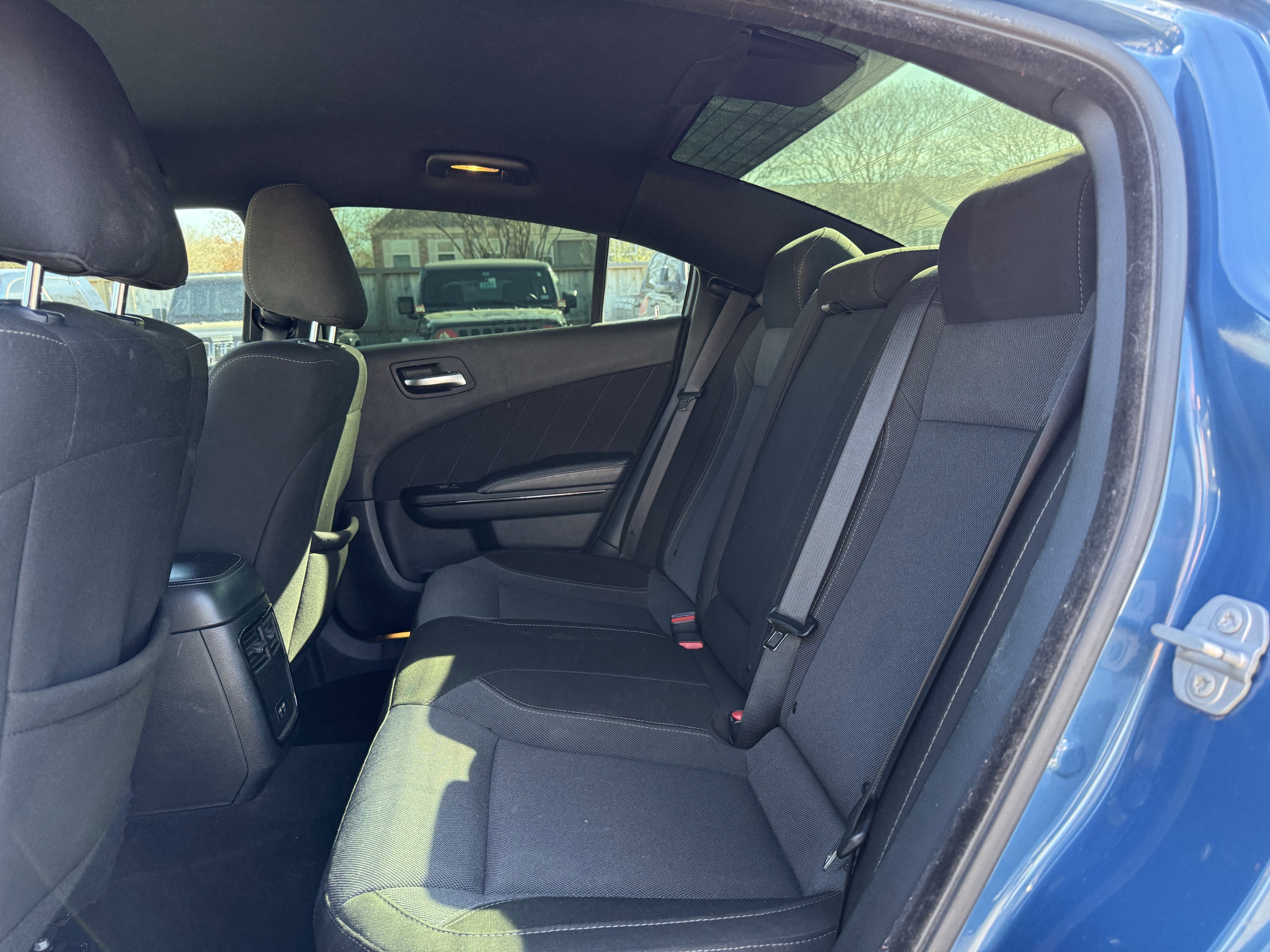 2020 Dodge Charger SXT RWD