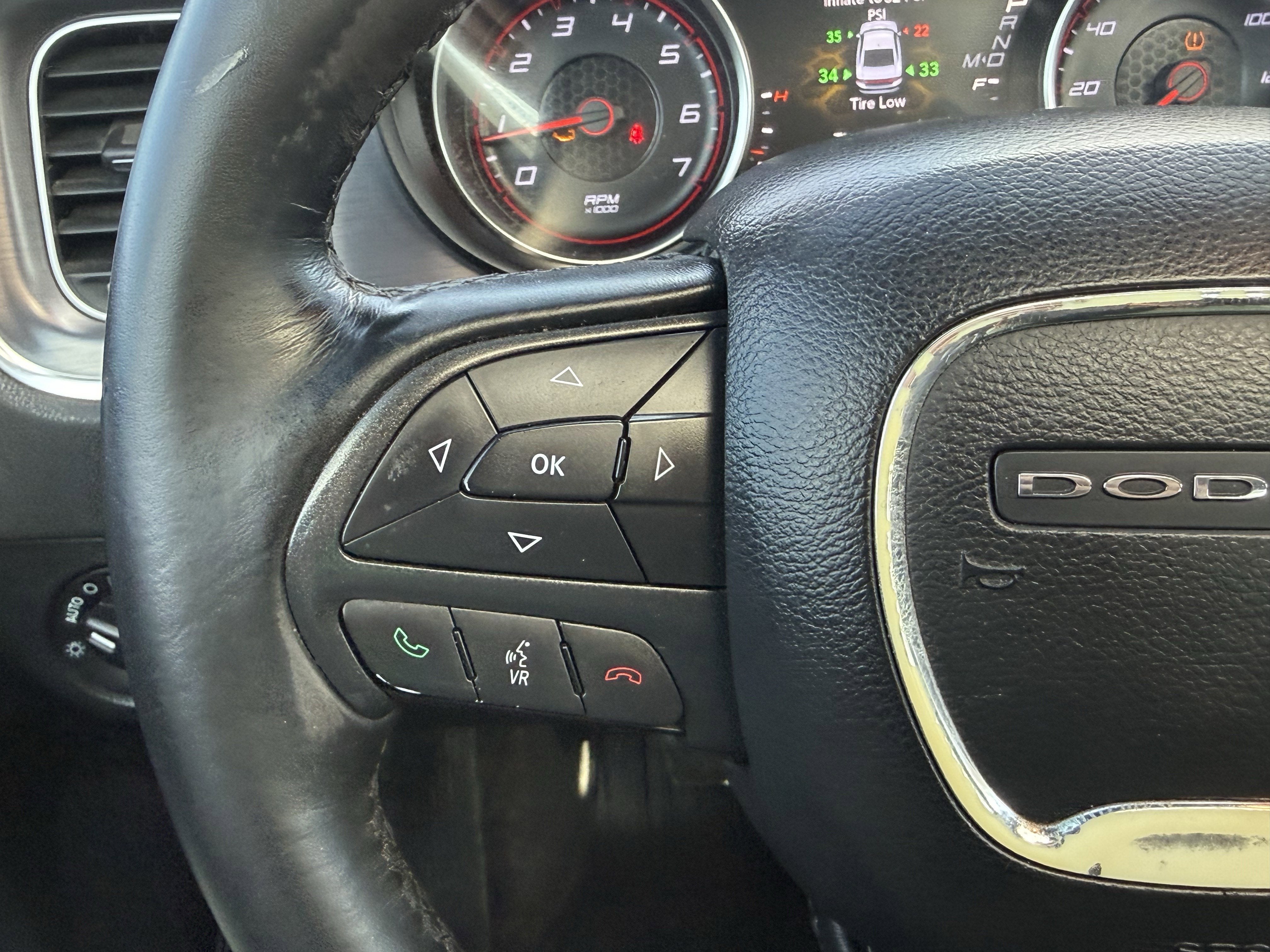 2017 Dodge Charger SE RWD