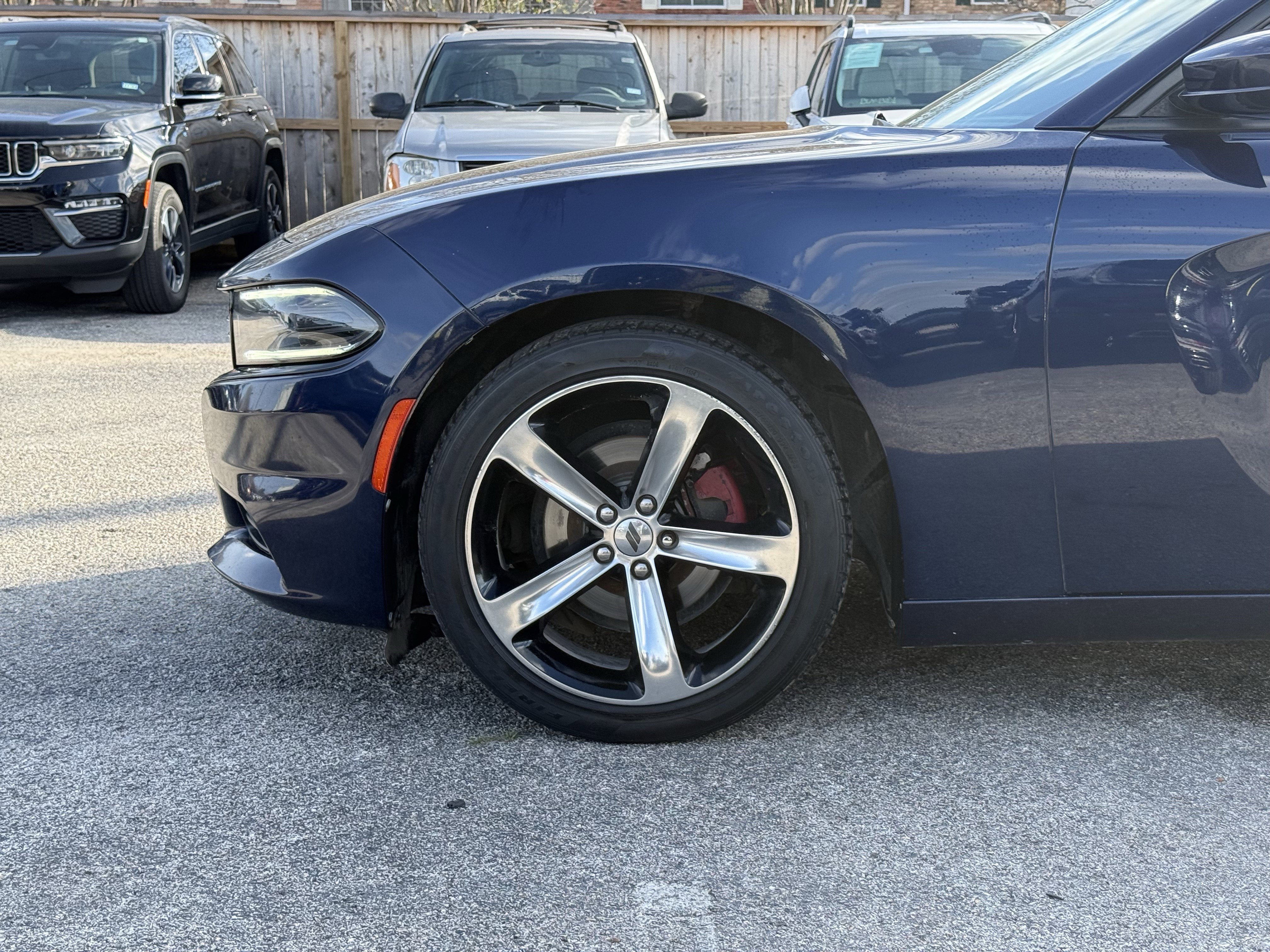 2017 Dodge Charger SE RWD
