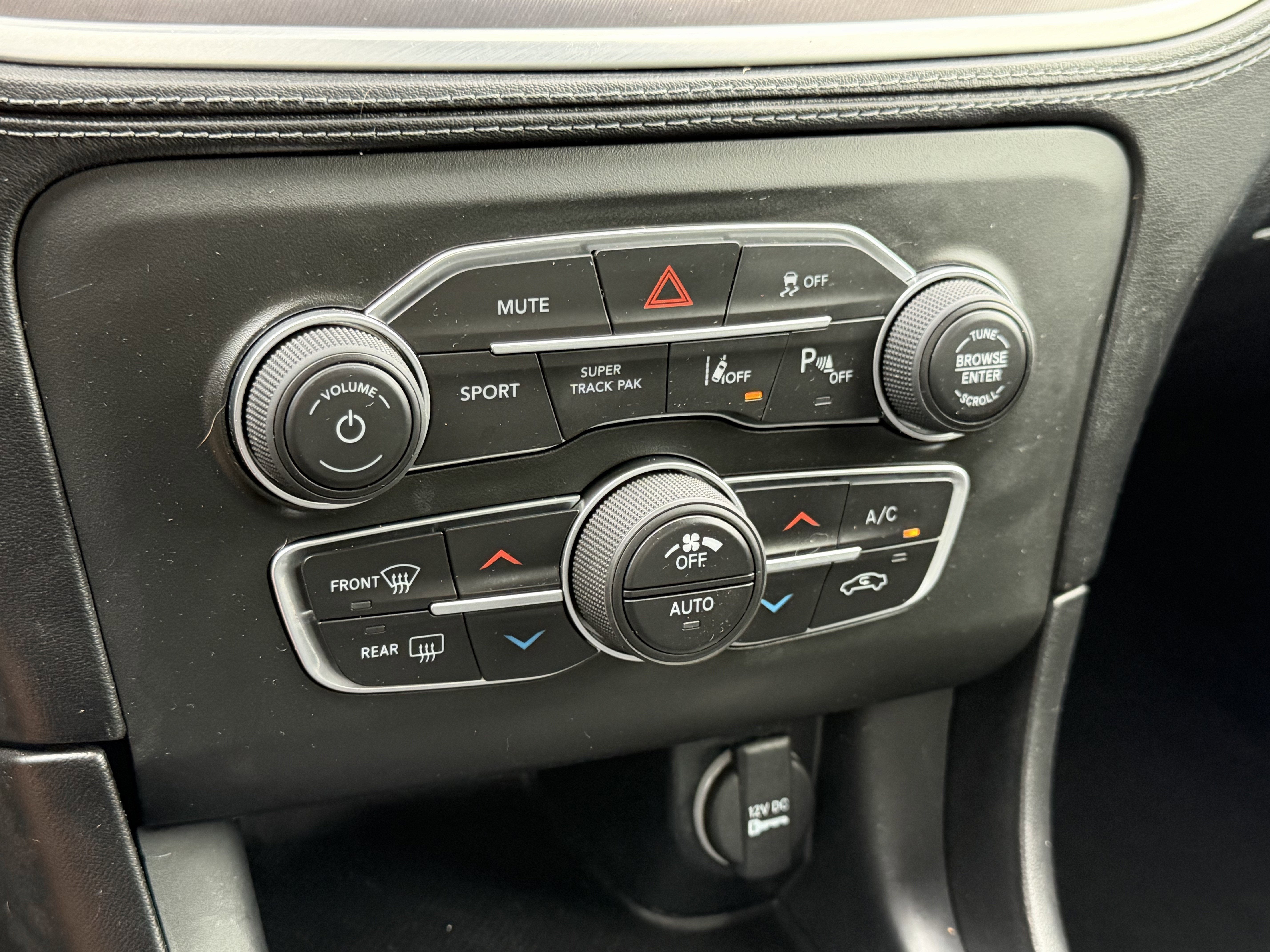 2022 Dodge Charger GT RWD