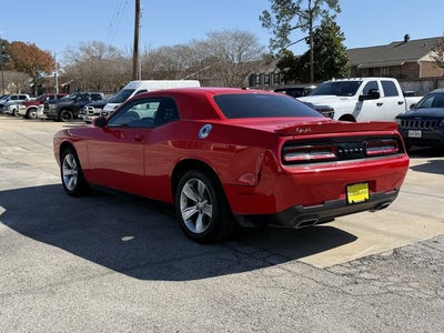 2022 Dodge Challenger SXT